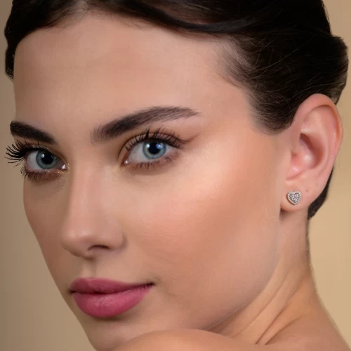 Cercei în formă de inimă, aur 18k, diamante naturale 0.14 ct + 0.17 ct, cod 16574LOBD