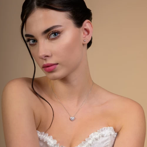 Colier în formă de inimă, aur 18k, diamante naturale 0.19 ct + 0.31 ct, cod 12622LPBD